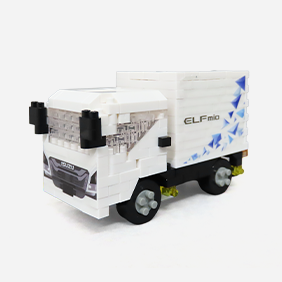 ELFナノブロック(いすゞプラザ限定グッズ)の画像